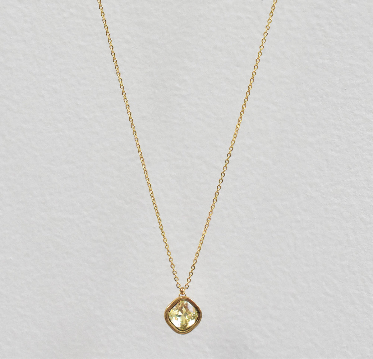 peridot necklace waterproof gold jewelry