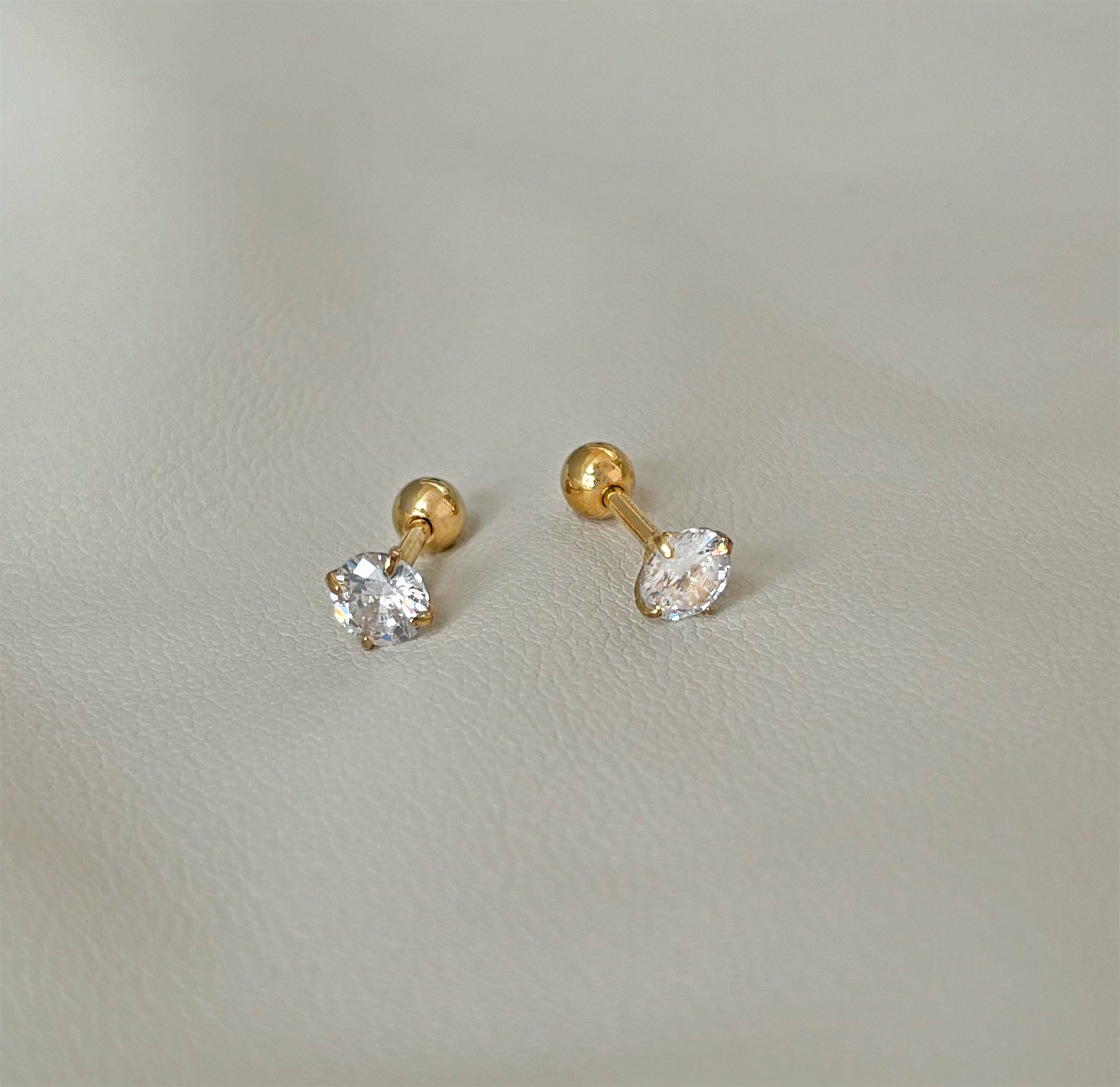 gold diamond stud earrings screw back