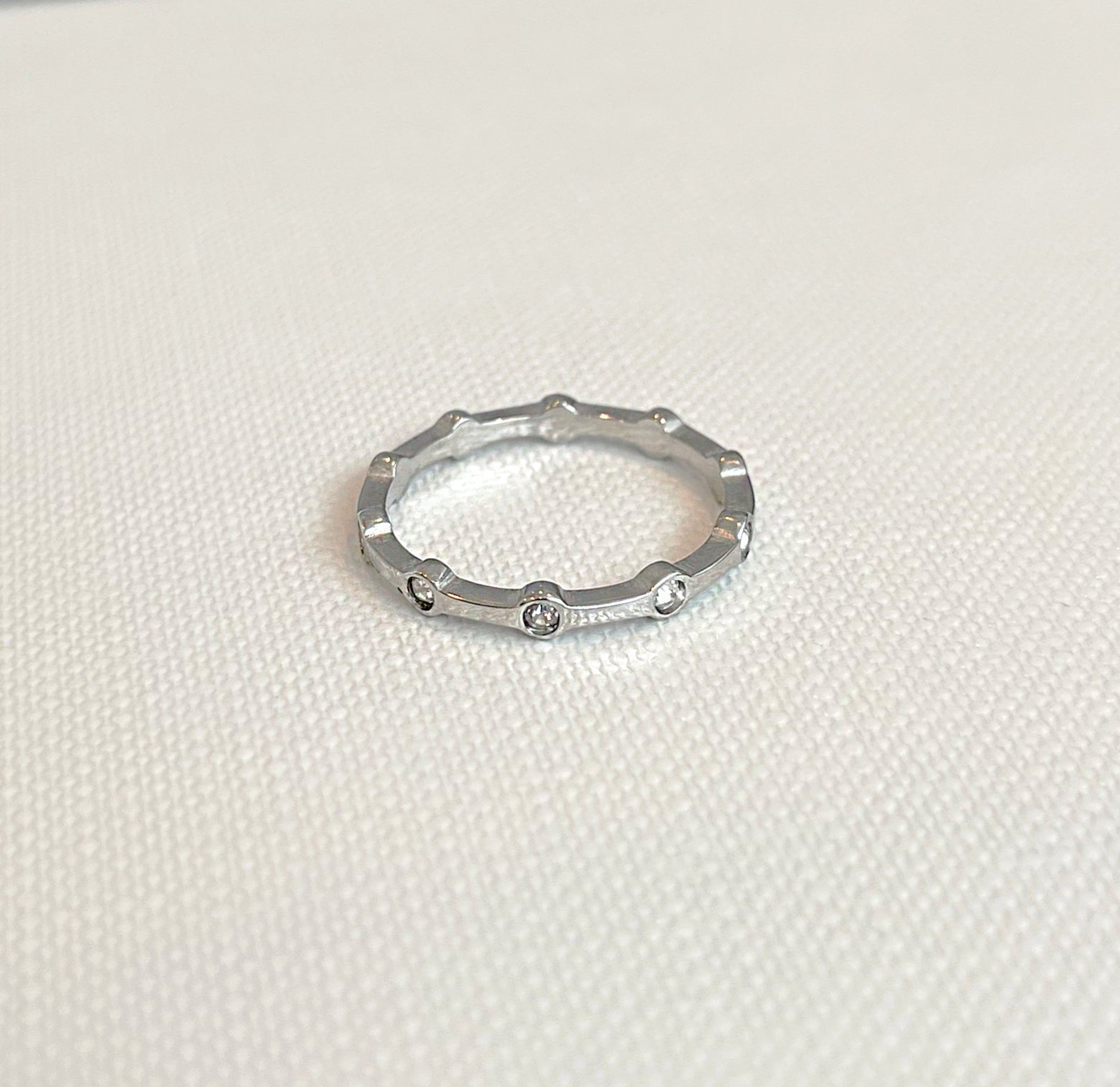 SILVER DAINTY PAVE STONE RING - SAMPLE
