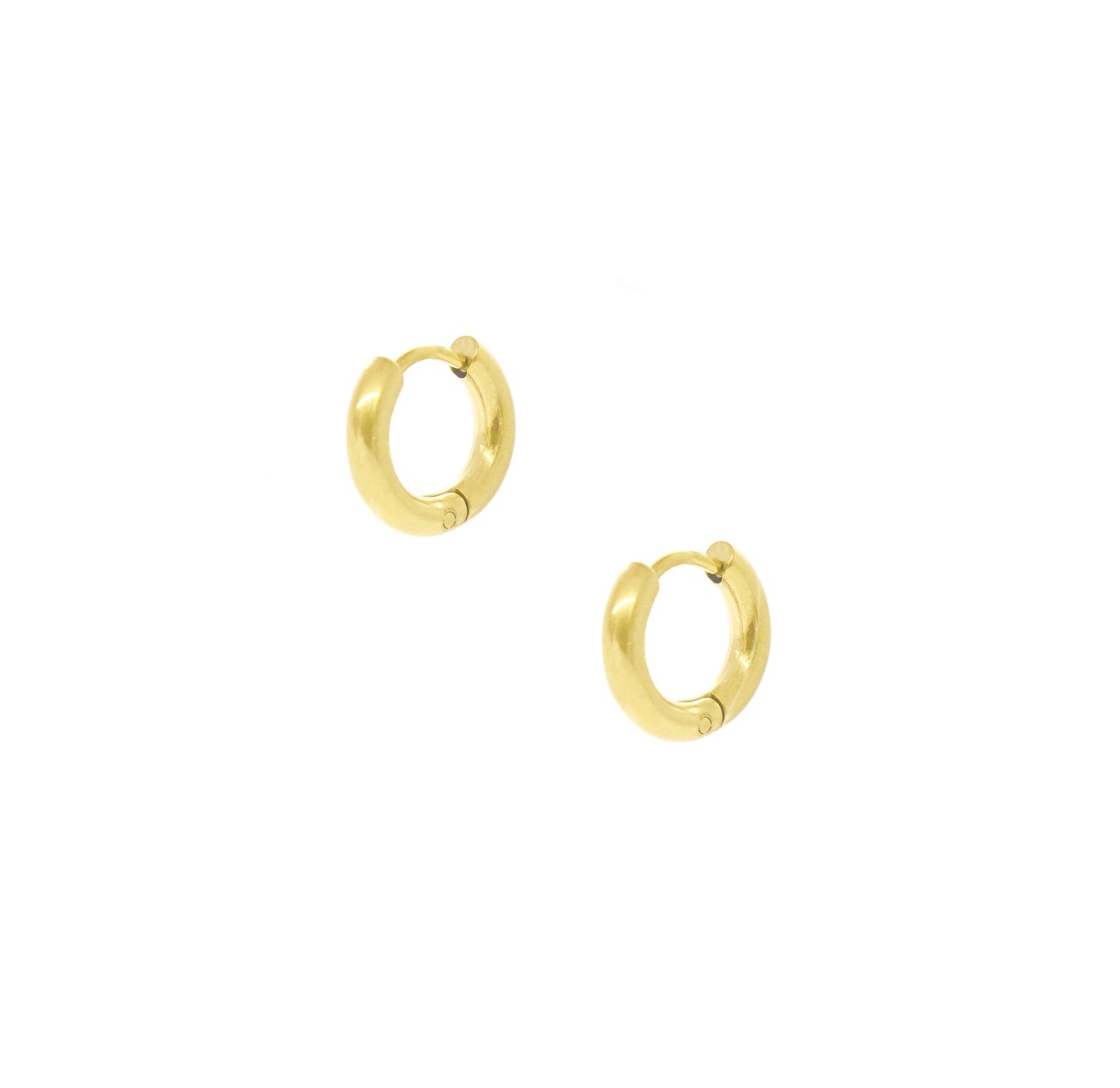 gold huggie earrings waterproof earrinngs