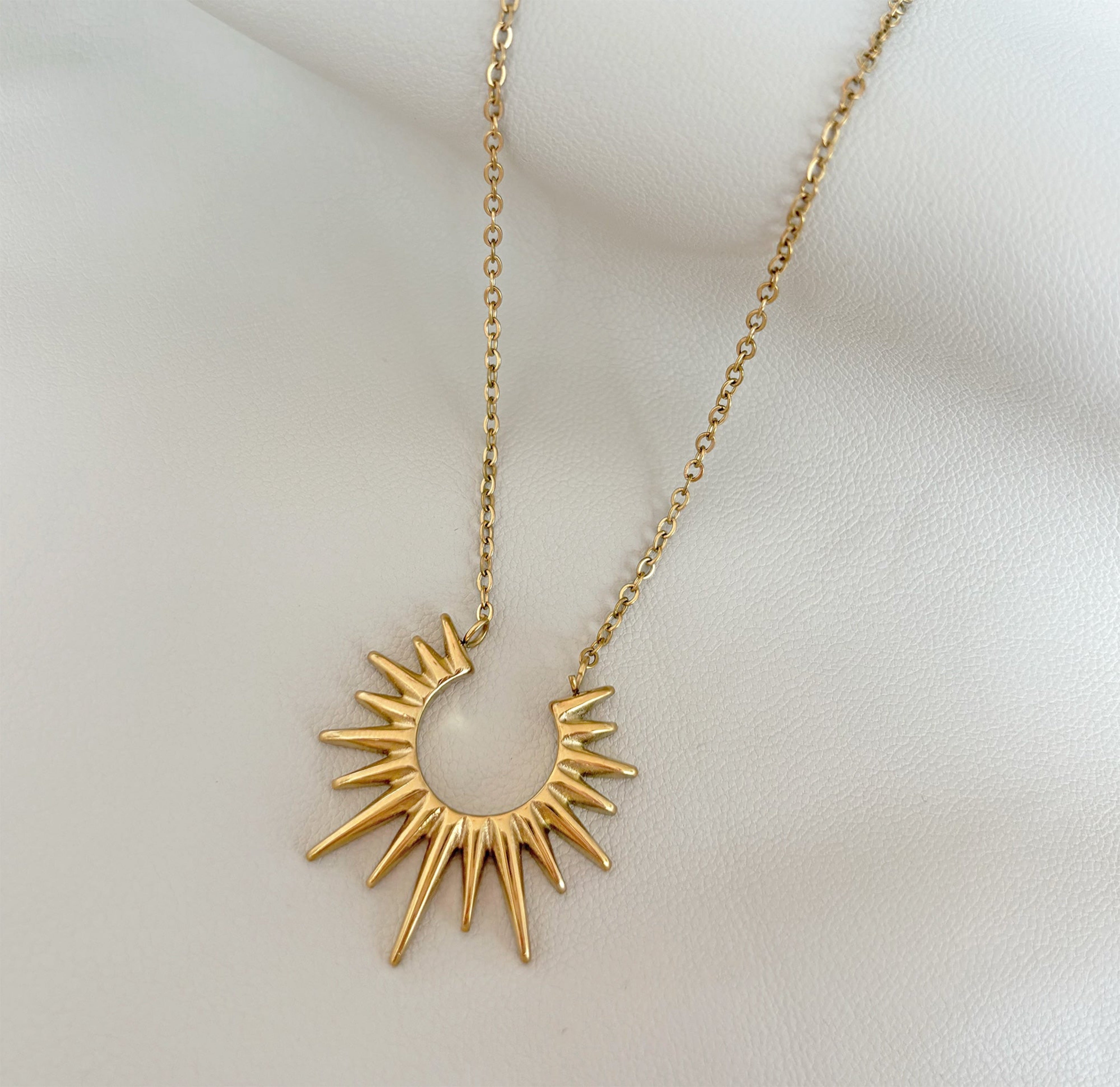 gold beaming sun pendant necklace waterproof jewelry