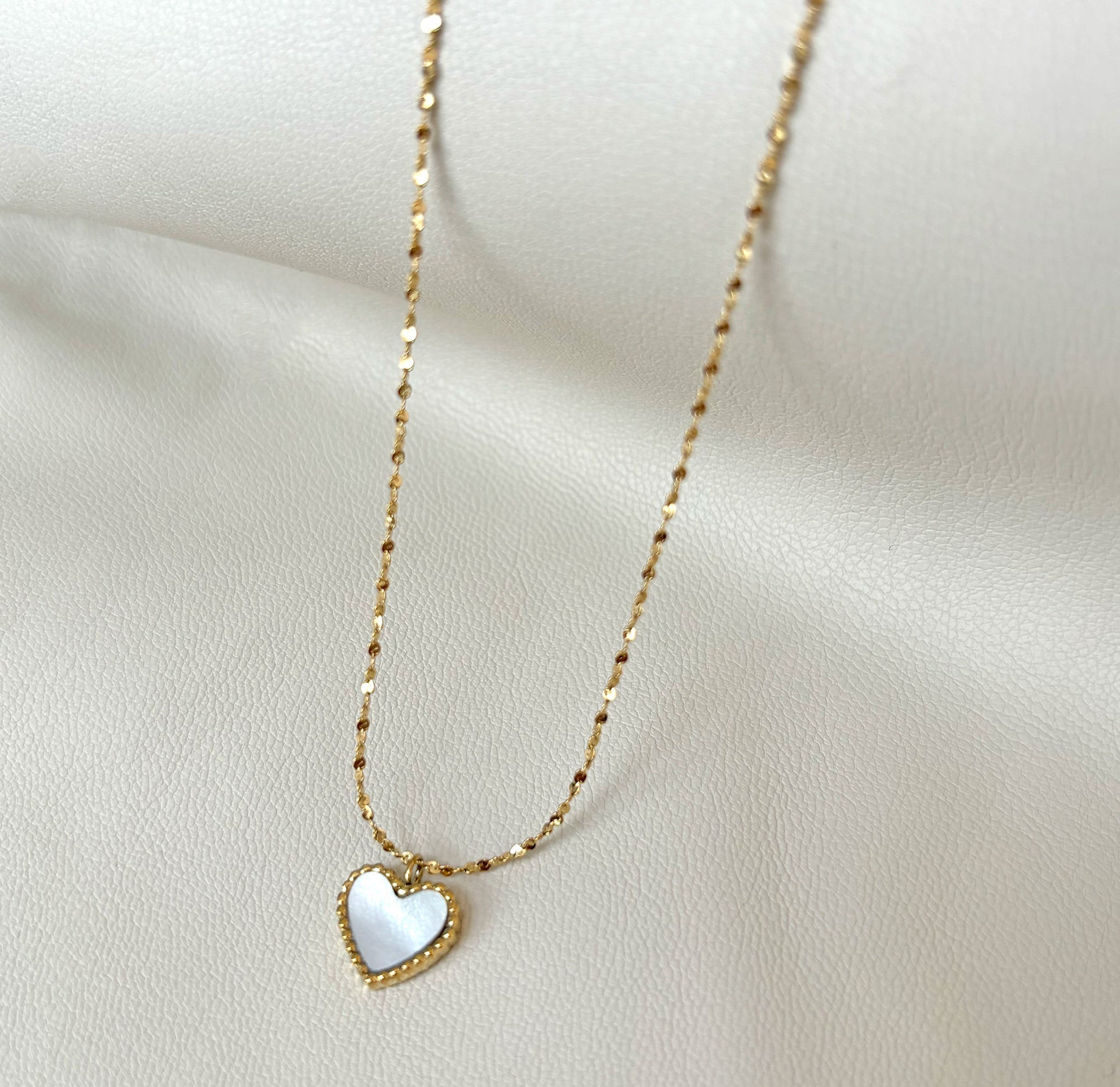 gold pearl heart pendant necklace waterproof jewelry