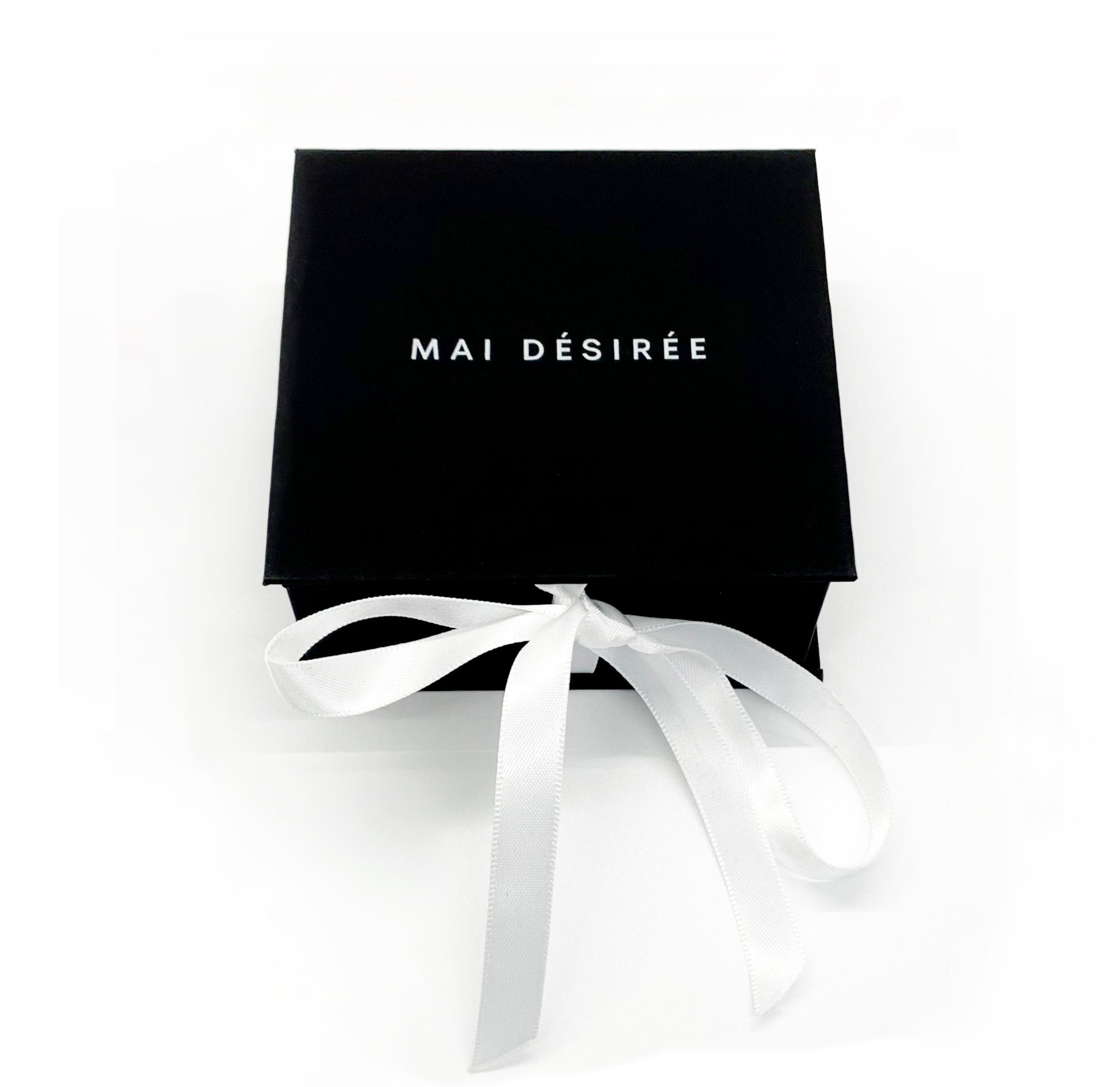 MAI DESIREE black jewelry gift box