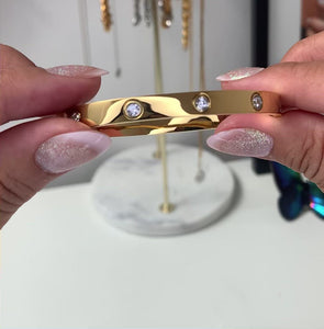 gold diamond cuff bracelet - MAI DESIREE