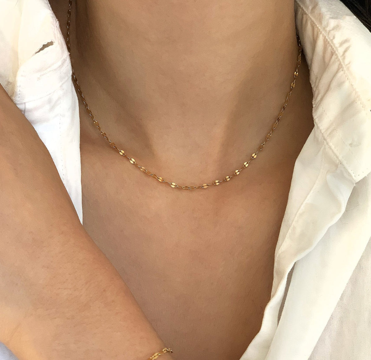 dainty gold lace chain necklace