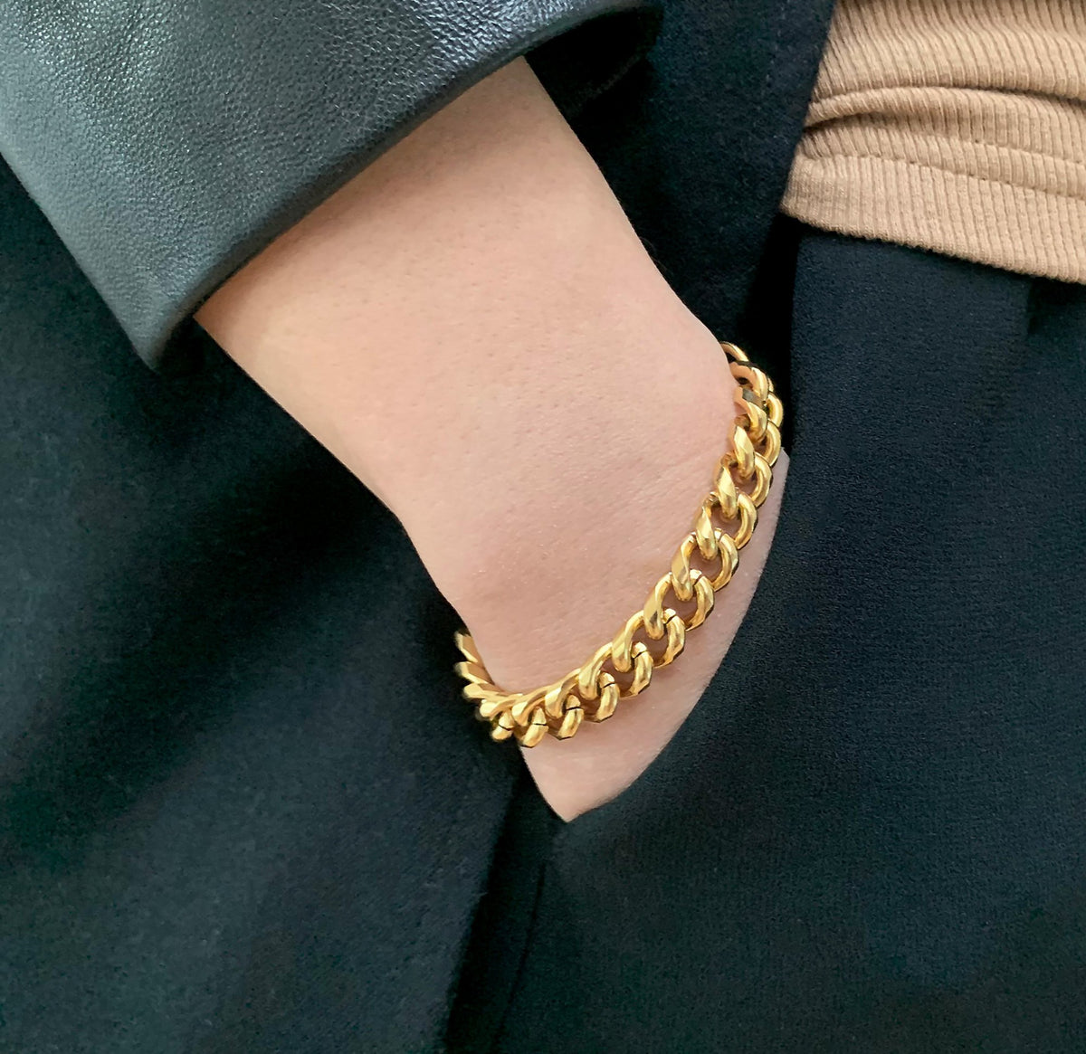 gold chunky cuban chain bracelet