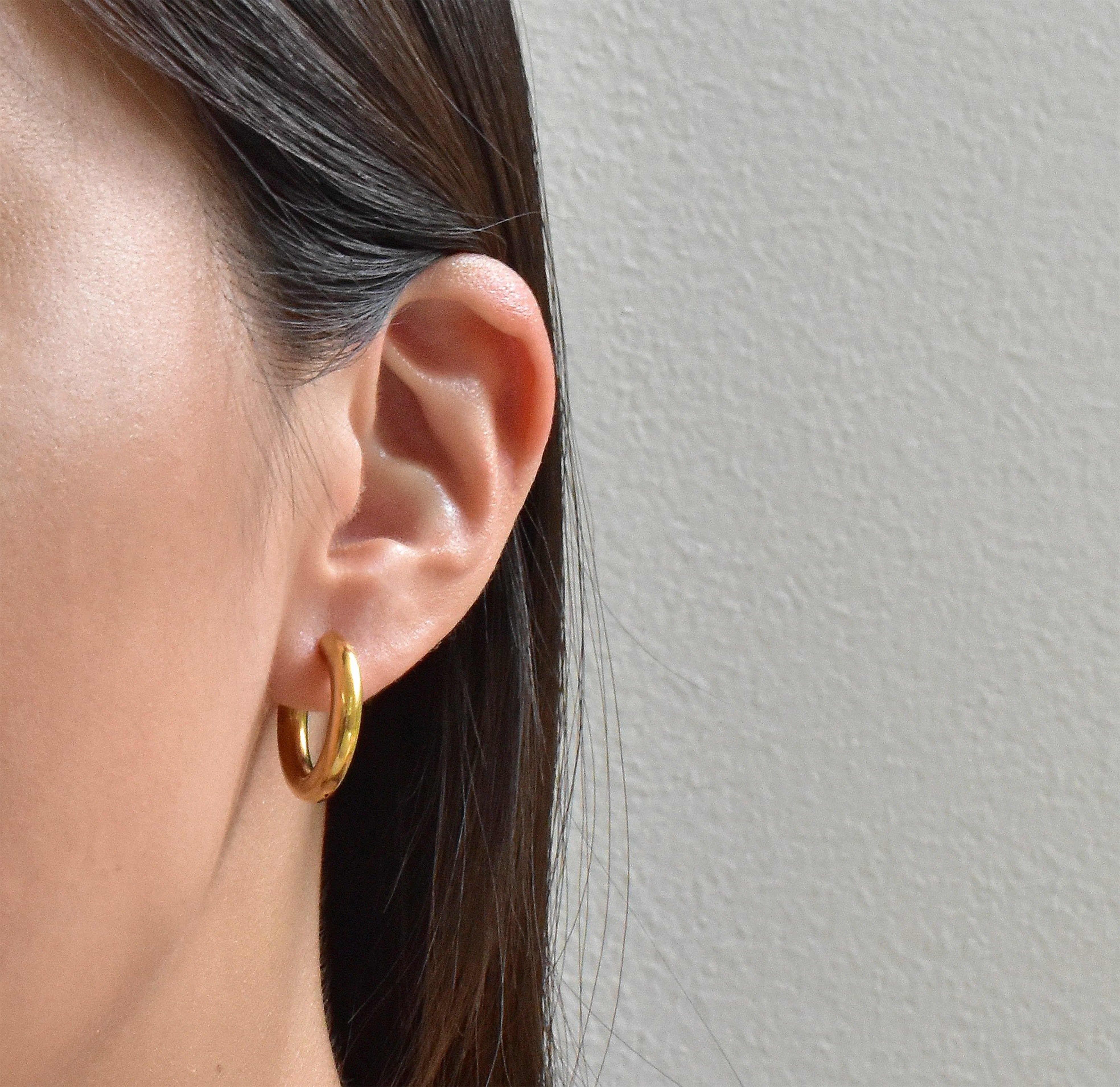 gold small thick hoop earrings