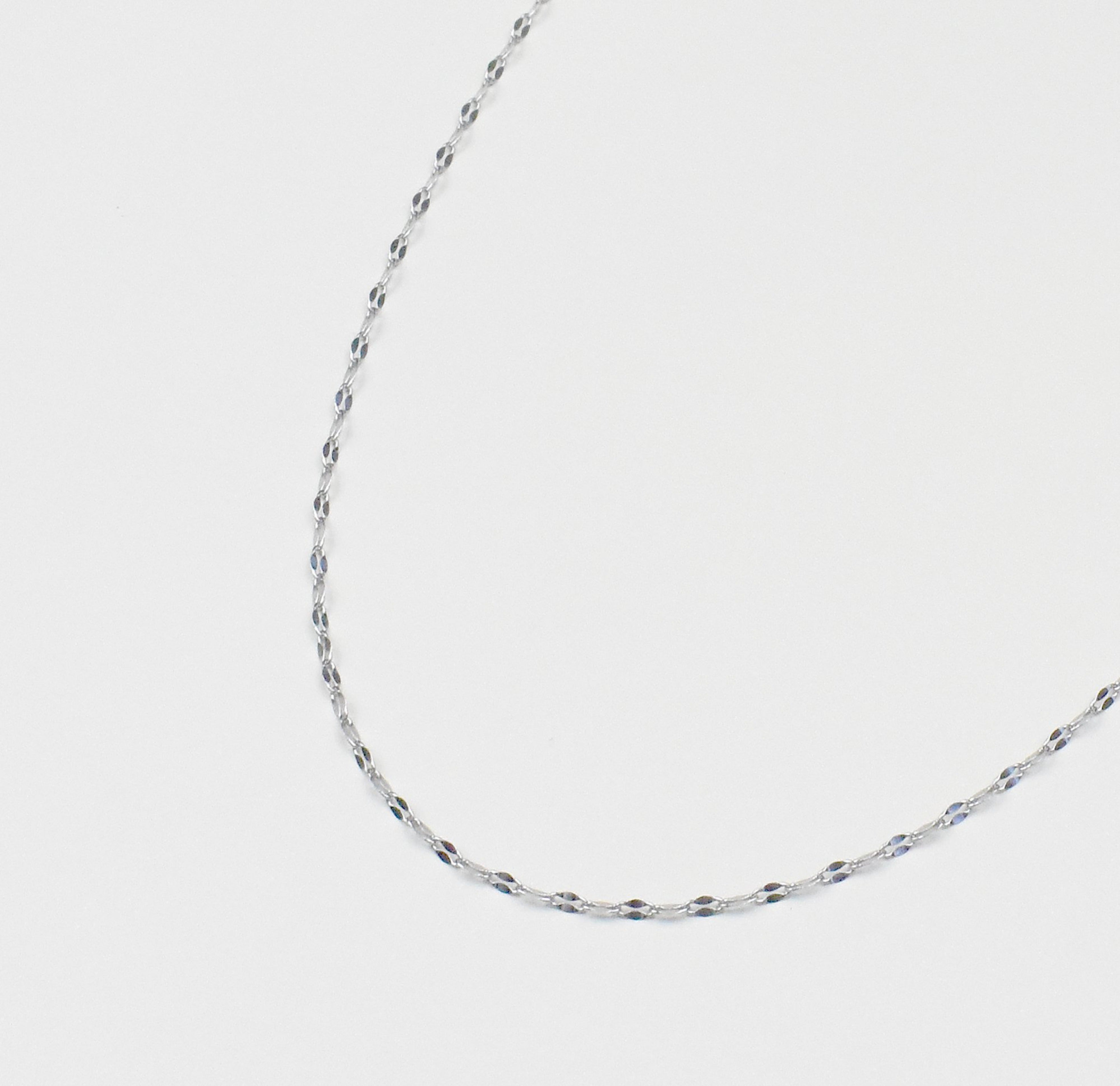 ELSIE SILVER DAINTY LACE CHAIN NECKLACE